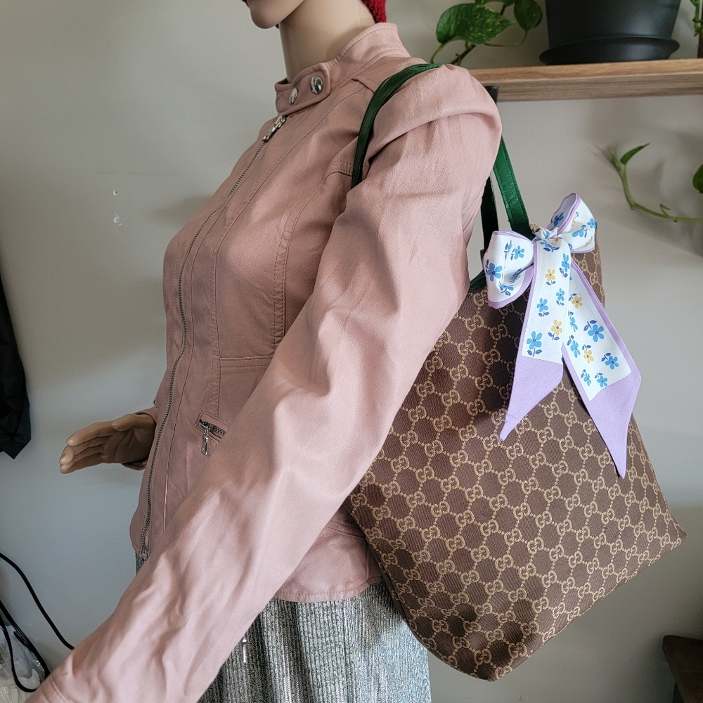 Firm✅️ Authentic Vintage Gucci GG Monogram Canvas Leather Tote Bag